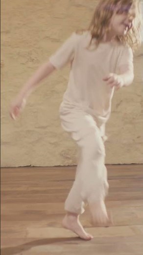 Gimme Love 💕🫶 New Music Video from ‪@sia‬ Out Now 🎀