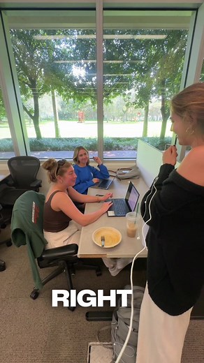 Finding love at richter lib 🧡💚 #blindates #tablefortwo #umiami #matchmaking #universityofmiami