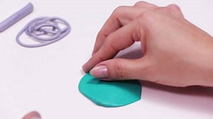 37 reactions · 16 comments | Mit wenigen Handgriffen viele Formen machen - und das ist nur der Anfang! FIMO kann so viel. Was machst du daraus? | STAEDTLER | Facebook