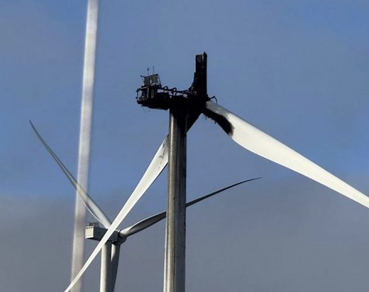 Fire destroys wind turbine, burning blade falls, at Victoria green power hub