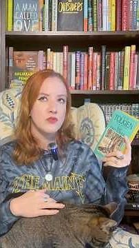 #bookreview The Two Towers by J.R.R Tolkien #fantasybooks #lotr #fyp