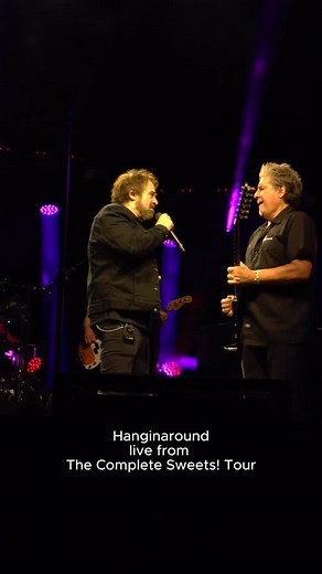 Only 10 dates left on the North American leg… 🎥: @ehud_lazin #countingcrows #hanginaround #livemusic | Counting Crows