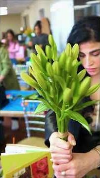 I go through my lessons and then they create masterpieces! #flowers #florist #flowerdesign