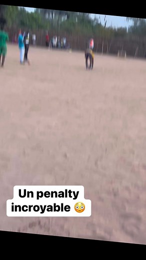 3.2M views · 76K reactions | Tu peux penser qu’il avait raté le penalty Höüdÿ Lë Bënjämìn Bäh a marqué ce penalty Incroyablement.  TOP TV. #viralvideochallenge2024followersfollowersfollowers #viralpost2025シ #rienquedutop #viralvideochallenge #INTERNET #football #footballseason | 퐓퐎퐏 퐓퐕 퐆퐔퐈퐍퐄́퐄 | Facebook