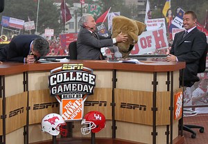 So long to Lee Corso. Look back at when he dropped an F-bomb on live TV at UH