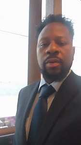 Hoje o assunto foi sério. Com um pouco mais de profissionalismo e união dos músicos do meu belo Moçambique, com os projectos que estou a fechhar, podemos levar a nossa música ao mais alto nivel neste planeta terra. Peço uma Oração pelos músicos 🙏 | Ziqo