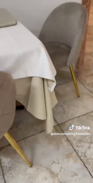 Analisi dello stato del locale, rilievi tecnici e confronto diretto con il cliente per definire al meglio gli step operativi previsti dal progetto Resto al Sud. 🎯 Obiettivo: trasformare idee in realtà concrete. 💡Tutto questo, solo con MM CONSULTING – l’azienda giusta per dare forma alla tua impresa. #finance #consulenza #sopralluogo #restoalsud #work #soluzioni #professional