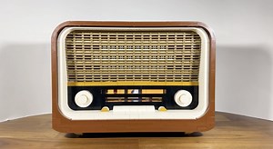 Lego Vintage Radio