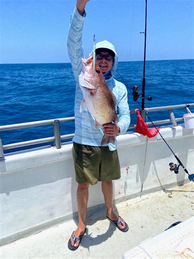 2.6K views · 27 reactions | Our weekly customer with a stud Mangrove Snapper On aboard with Isla Tours(Thunderbird) Red Snapper Fishing Head Boat.️ Using a slow pitch jig/vertical jig to get the job done Nice bonus fish while chasing red snapper in federal water Weather has been behaving lately keeping it a slicker out there  Stop on by for some Horse Mullet & Squid 撚 for your next Snapper Fishing Adventure‼️✅ | Quik Stop | Facebook