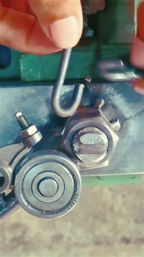 Chain Making Process – Full Power 💪 #Shorts #shorts #youtubeshorts #chain
