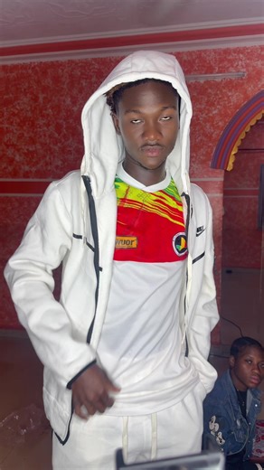 Vidéos de chocomax75 (@chocomax75) avec Fêti - LP Kirikou