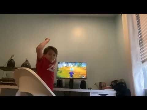 Descenders on keyboard and mouse