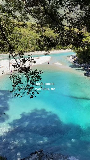 the world is wide, i want to make some memories 🌏🫶🏼 #kiwisummer #bluepoolsnz #swimmingspot #summertime #newzealand #magiconearth #travel #rockjumping