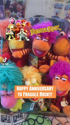 Happy Anniversary to @The Jim Henson Company Fraggle Rock!! #fragglerock #muppets