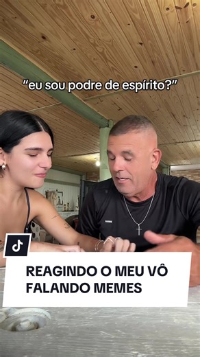 Reagindo ao Meu Vô Falando Memes