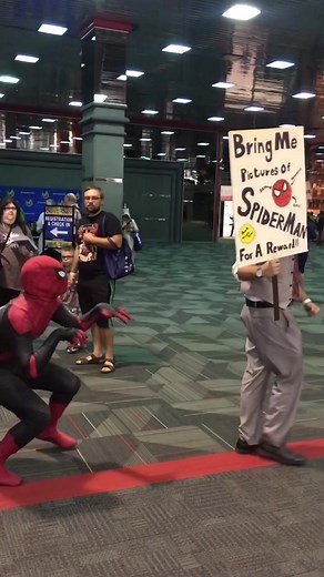 HAHAHAHA #spiderman #fail #funny #grapple #swing