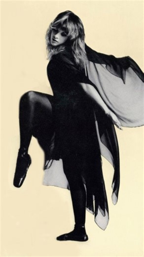 Vintage Recordings on Instagram: "The prolonged eye contact between Stevie Nicks and Lindsey Buckingham became the defining moment of “Silver Springs.” During Fleetwood Mac’s 1997 The Dance tour, the two shared an intense, unbroken stare that turned the performance into something deeply personal. Written by Nicks in the 1970s and originally left off Rumours, the song was finally performed during the band’s first full reunion in ten years. That sustained gaze wasn’t planned choreography; it was d