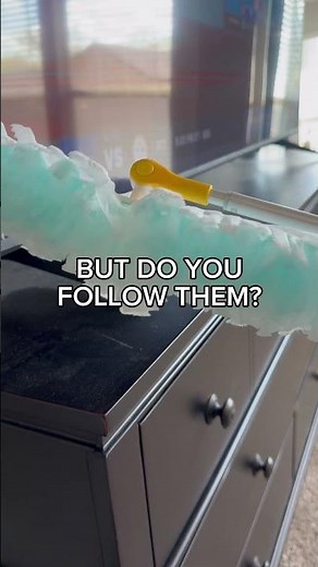 Are you a fluffer? #swiffer #dust #cleaningmotivation #cleanwithme #howto #reading #instructions