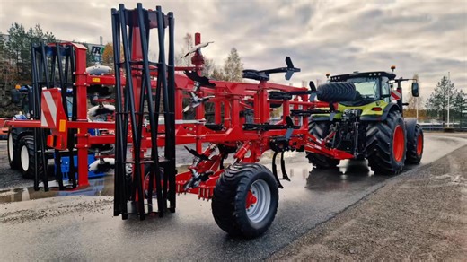 2.1K views · 30 reactions | Vi på Norwegian Agro Romerike gratulerer Haagen Brustad med ny Horsch Terrano 4.3 GX! | Norwegian Agro Romerike | Facebook