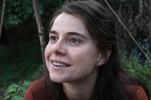 Is 'Hamnet' streaming on Netflix or HBO Max?