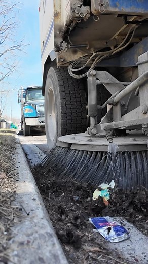 Spring cleaning in full effect! Double the power for all the debris winter left behind. 🧹 • #XBroomEfficiency #SpringCleaning #XBroom #Sweeper #SweeperTruck #Exotic #Canada #Ontario #Toronto #Mississauga #Brampton #Peel #Barrie #Alliston #Newmarket #Ottawa #Georgina #Summer #Rain #Sun #Canada #Life #Hustle #Truck #Canadian #Dream #StreetSweeper #Sweeping | A & G The Road Cleaners Ltd