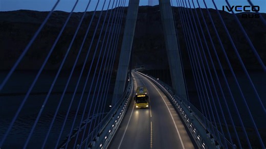 64 reactions | IVECO BUS har fullført sin hittil nordligste leveranse med 15 Crossway-enheter nå i drift i Alta, 69° nord. ‍❄️❄️ | IVECO | Facebook