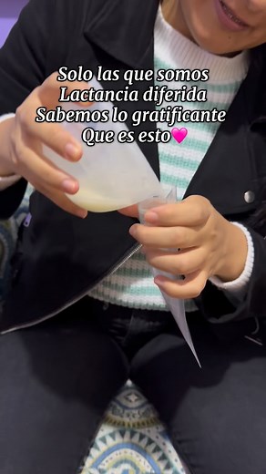 2.2K views · 15 reactions | Me paso la primera vez que usé un Extractor, me sentí súper feliz y casi lloro 凉凉 Y estoy segura que también te pasó lo mismo, porque más que las extracciones, que hacer un Banco de Leche, esto es amor, es Paz ️convertido en alimento 勺 #maternidad #lactanciadiferida #lechematerna #extracciones #extractordeleche #sacaleches #succionadordeleche #lactanciamaterna #wawachay #peru | Wawachay | Facebook