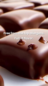 Last-minute Valentine’s gift? We’ve got you. ❤️ Enjoy NYC’s #1 rated vegan chocolate, handcrafted without common allergens and available for local NYC pickup. Thoughtful, indulgent, and truly indulgence without compromise. | Sweet Vegan Chocolates