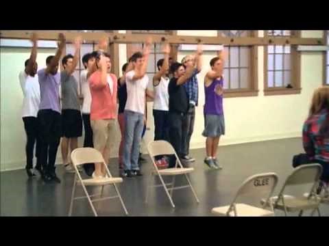 GLEE - Behind the Scenes with The Warblers