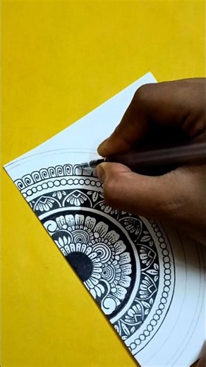 Mandala Therapy 😌✨ #art #satisfying #creative #ideas #viral #mandala