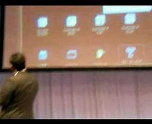 "Intel Centrino Atom processor technology" demo