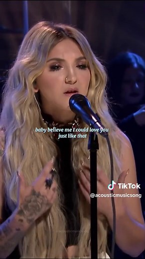 Julia Michaels - Issues (Acoustic Lyrics Video)