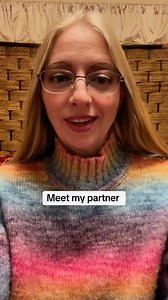 521K views · 3.4K reactions | I’m grateful for my partner. #examishgirl #amish #amishwomen #amishbooks #books #bookrecommendations #booksofinstagram | AmishInspiration | Facebook