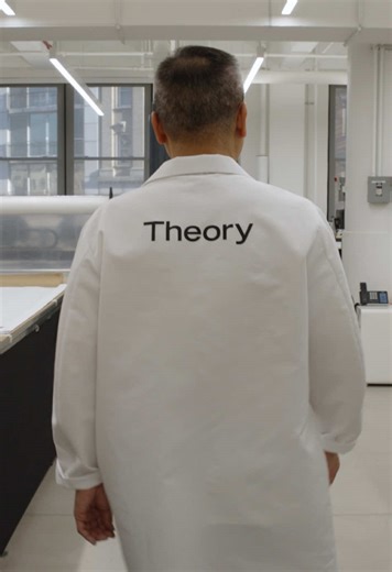 Exploring Theory's Innovative Fashion Designs at NYFW