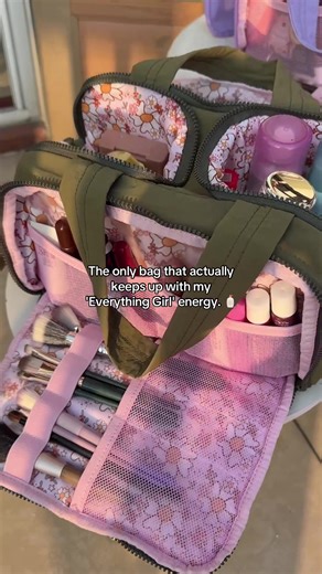 Are you the girl who needs her entire vanity 'just in case'? Same Finally, an organizer that actually understands the assignment! This 2026 travel savior is low-key a magic trick—it effortlessly houses your full-sized skincare, makeup staples, and hair tools without the bulk. 🧴 Everything stays perfectly upright (hello, zero spills!) and high-key aesthetic on your counter. Stop leaving your favorites behind and start packing like a pro. It’s the ultimate lifestyle upgrade for your 2026 trips! #