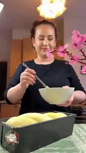 38K reactions · 18K shares | Pufosenie de cozonac umplut cu mac...