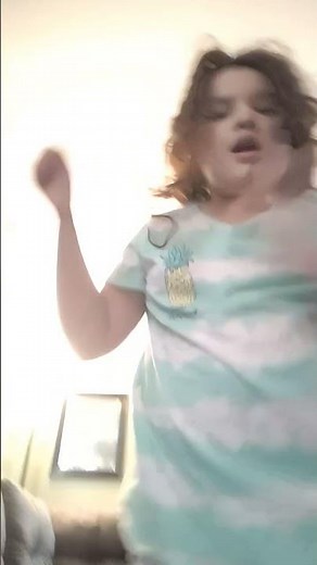 my little sister likes to poop her pants
