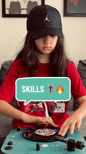 CRAZY SCRATCH SKILLS BY @DJ MICHELLE #scratch #scratching #turntable #turntablism #turntables #dj #deejay #djs #realdj #realdjing #skratch #pioneer #pioneerdj #pioneers11 #pioneerplxcrss12 #hybridcreativity #djmichelle #djcity #djcorner #dubai #dubaidj #dxb #scratchvideo