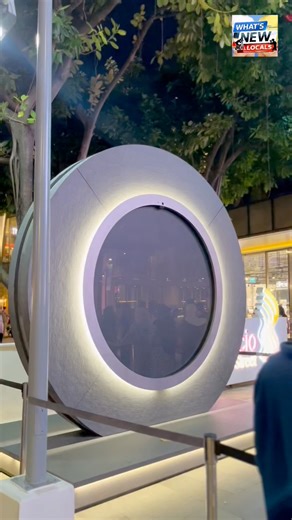 BGC PORTAL STILL CLOSED? Plus exploring Philippines Business Capital at Night. #whatsnew #vlog #street #skyscrapers #Manila #Philippines #Travel #modern | What's New Locals