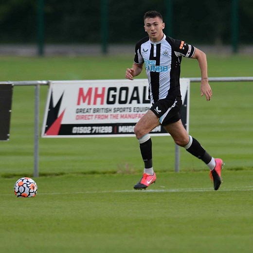 13K views · 215 reactions |  Oisín McEntee spoke to NUFC TV after this evening's opening Premier League 2 game of the season ended in a 1-1 draw against Reading.  https://www.nufc.co.uk/nufc-tv/u23s/mcentee-on-opening-night-draw-as-second-string-get-point-on-the-board/ | Newcastle United | Facebook