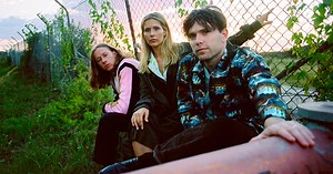 Middle Kids Share New Single, 'Stacking Chairs'