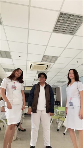 surgery mod made us 🫣🤭 . . . . . . . . . . . . #fyp #foryou #foryoupage #healthcare #doctorsoftiktok #medicine #medstudent #medlife