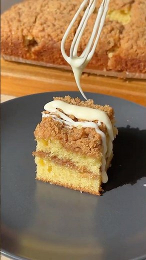 The best coffee cake everrr- recipe 👇