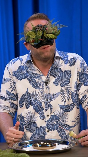 E-KEL-HAFT! Auf Insta gibt‘s die komplette Ess-Challenge! 👀🪲 #dschungelcamp #esschallenge #dieunvergleichlicheshow #check24