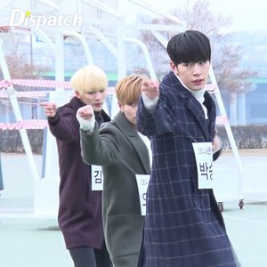 86K views · 532 reactions | [현장 video] Who : '크나큰' When : 2016. 12. 13 Where : 서울 서초구 잠원동 한강공원 What : HD포토 촬영 #YNB #크나큰 #팅커벨 #박승준 #김유진 #김지훈 #정인성 #오희준 #한강 #한강공원 #모델 #기럭지 #평균185cm | dispatch news | Facebook