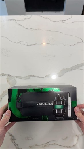 POV Unboxing Viktor&Rolf Fragrance!