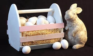 How to Build A Wooden Easter Basket