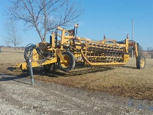 Vermeer R23A Hydraulic Drive Twin Rake | Agriculture