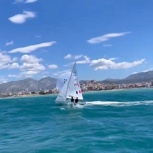 #summer ☀️ #470mixed #training with @marina_lefort / @pacolepoutre 🇫🇷 • #throwback #sail470 #470training #470Sailing #470OlympicSailing #470life #470France | 470 Olympic Sailing