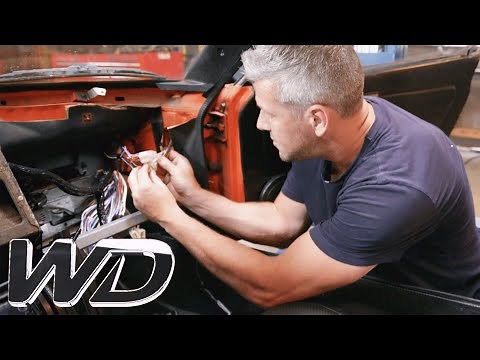 TR7 Gets A Custom Wiring Loom Installed | Wheeler Dealers